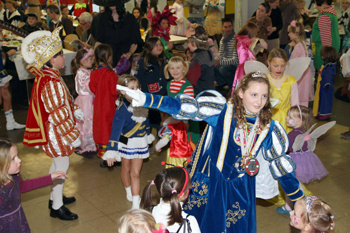 Fliegertanz auf der Kindersitzung